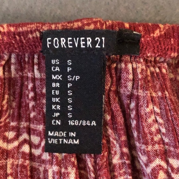 Forever 21 Top - Picture 5 of 7